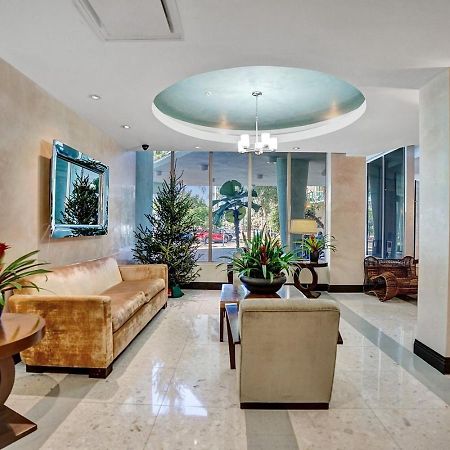2Bd Condo Christmas Retreat Pool Beachside Hollywood Buitenkant foto