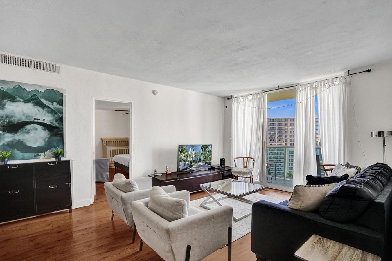 2Bd Condo Christmas Retreat Pool Beachside Hollywood Buitenkant foto